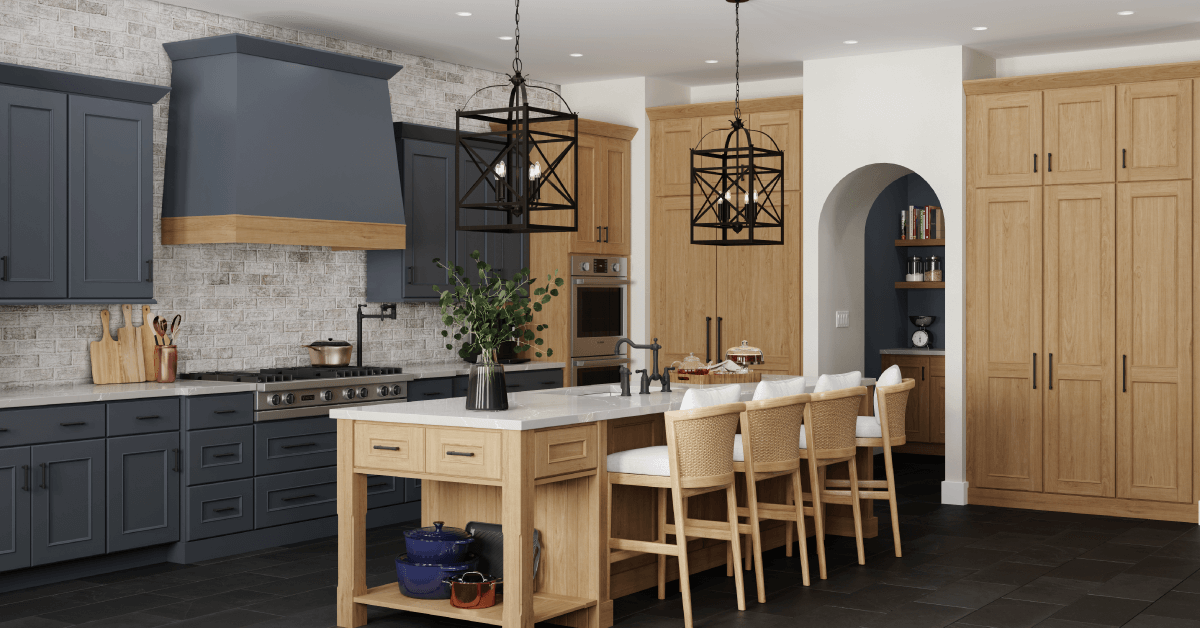 Kitchen with Center Island Bar