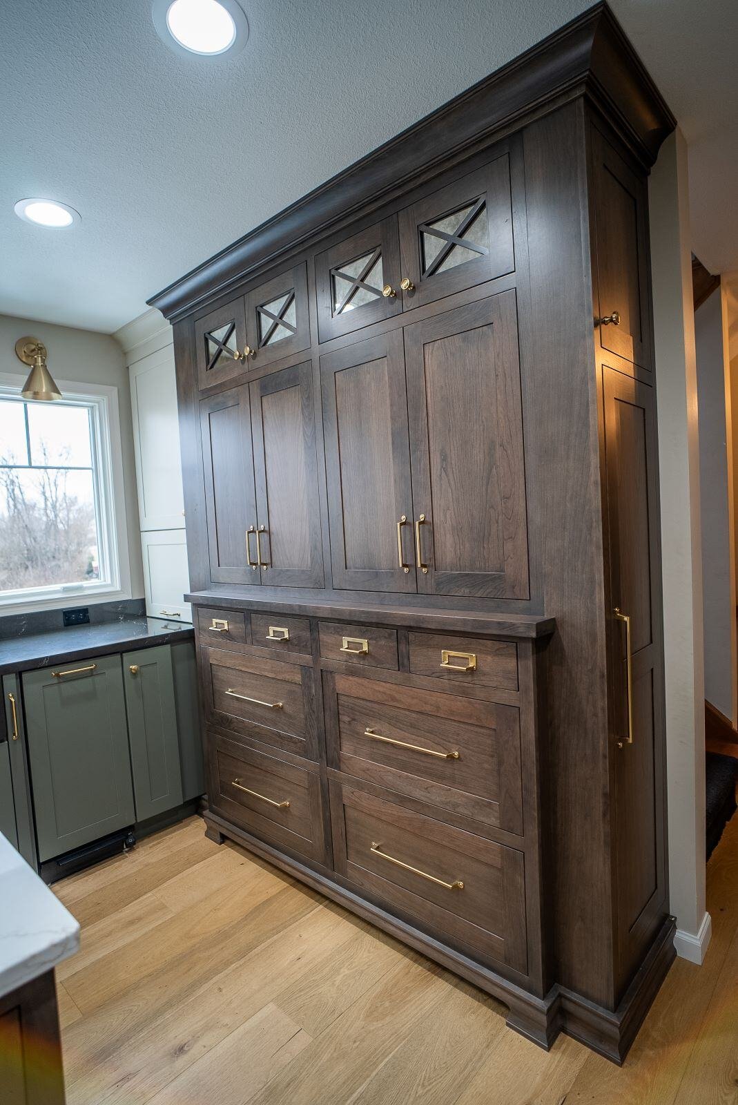 hutch-kitchen-cabinet-inspiration-peoria-il